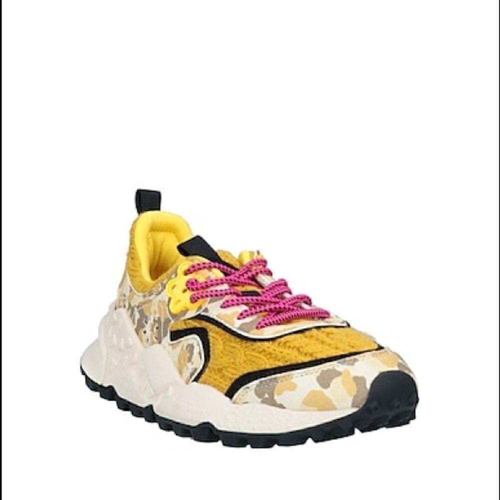 Free People FLOWER MOUNTAIN
Sneakers  - Picture 3 of 8